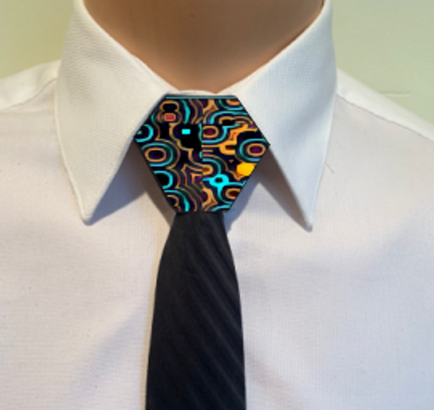 Poison Necktie Knot