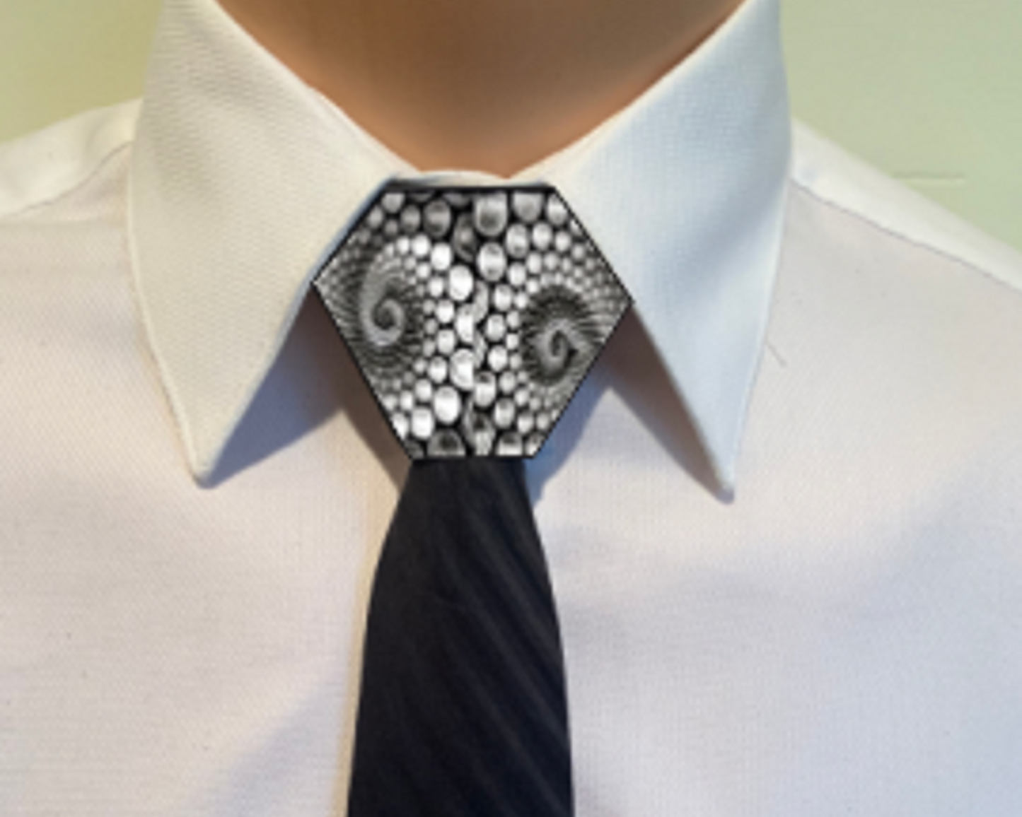Silver Snake Necktie Knot